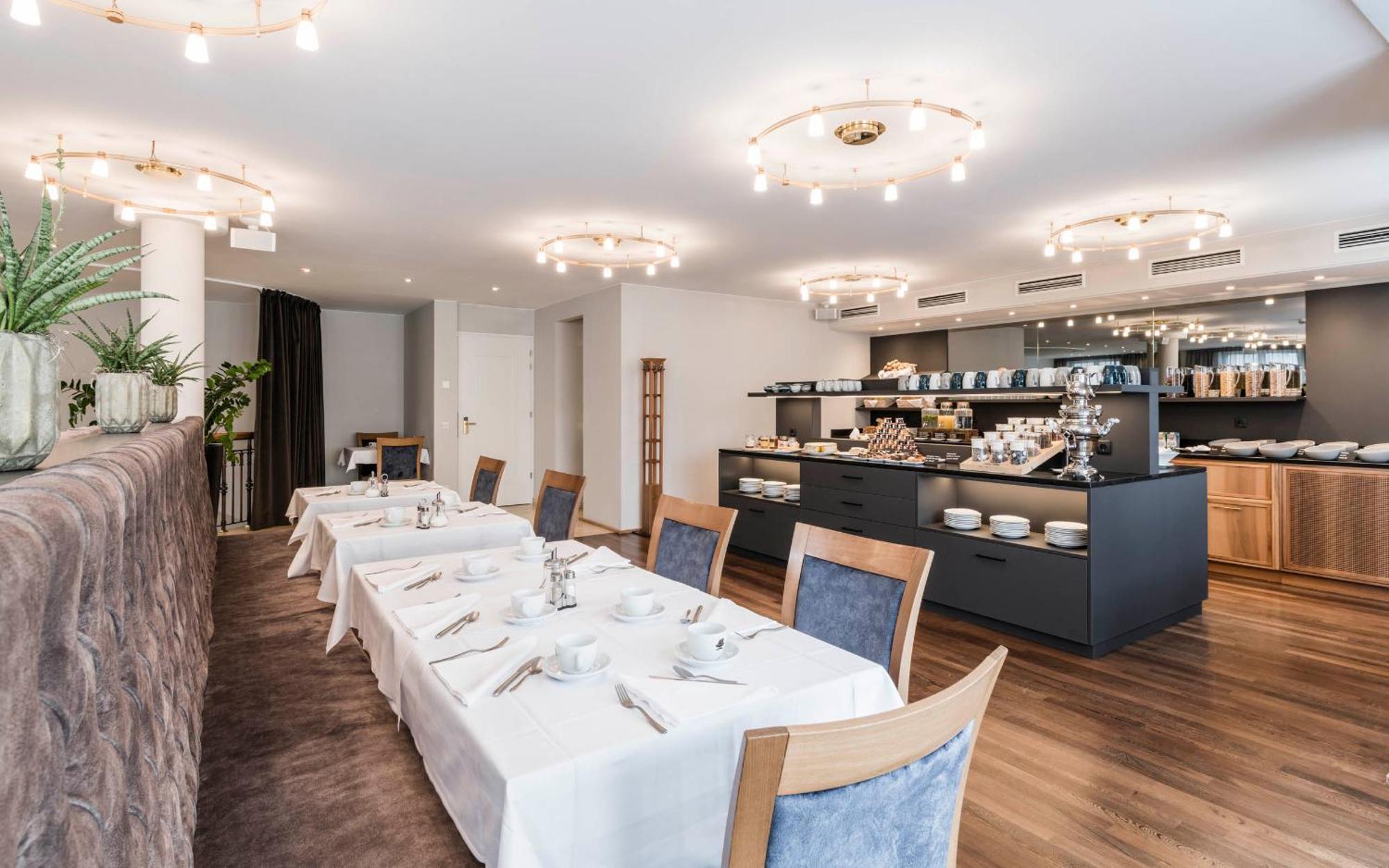 Hotel Post Alpine Cityflair Μπρούνικο Εξωτερικό φωτογραφία
