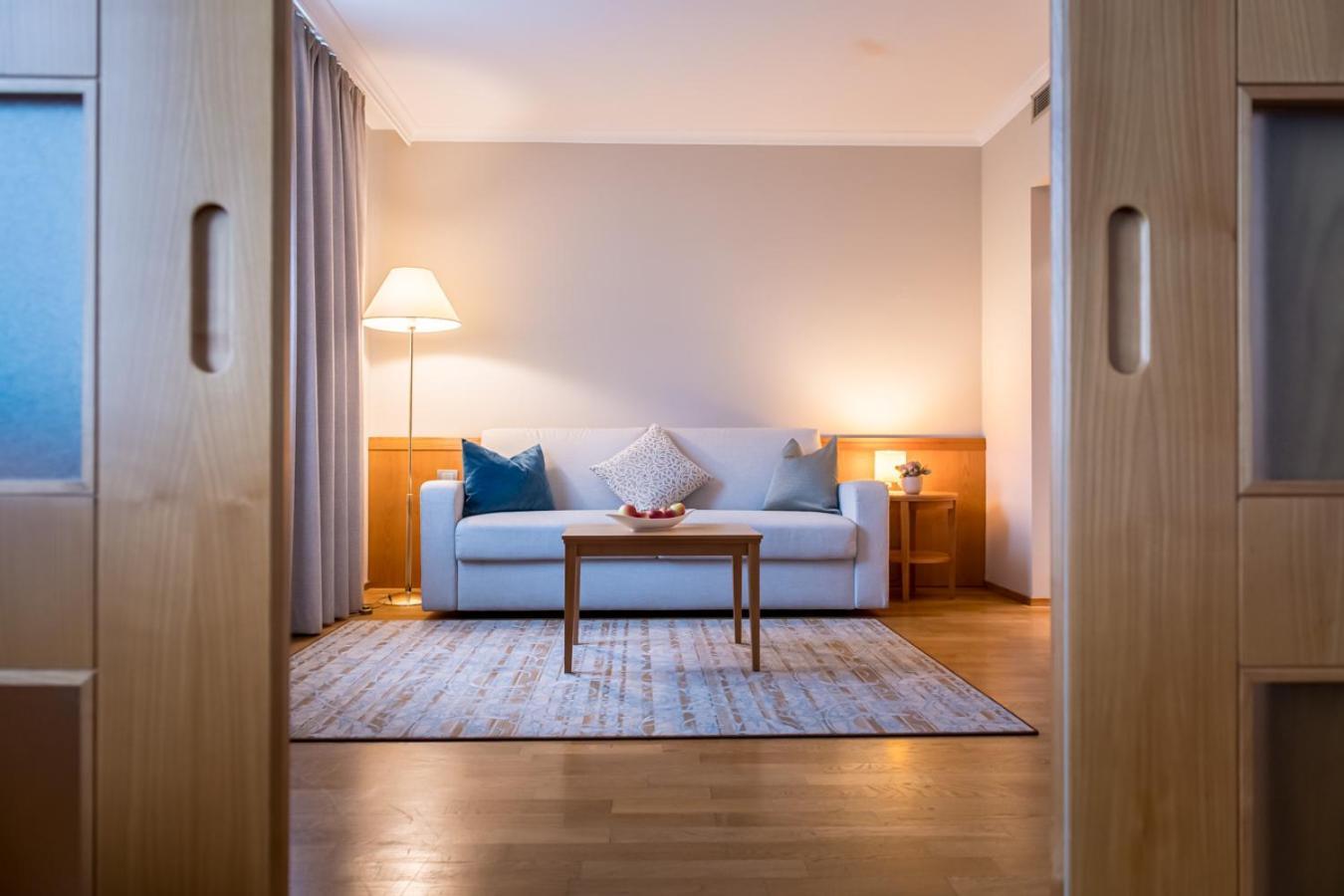 Hotel Post Alpine Cityflair Μπρούνικο Εξωτερικό φωτογραφία